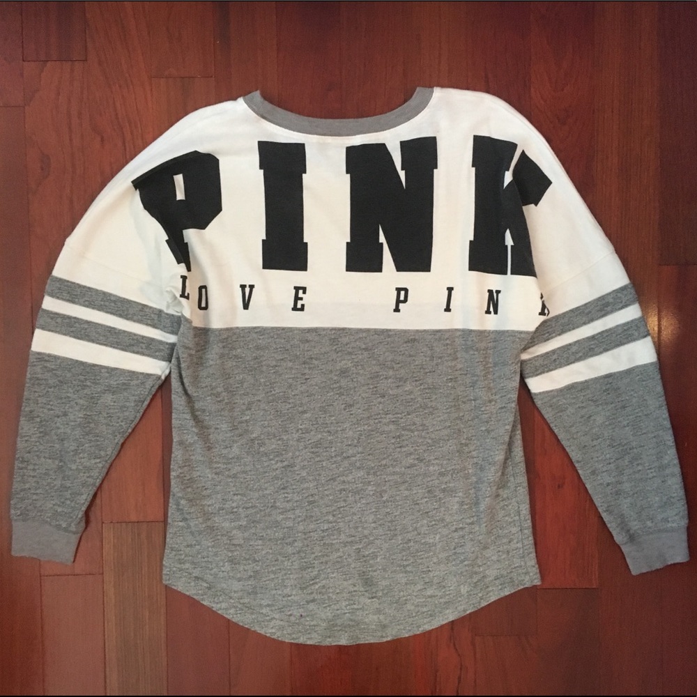 Victoria’s Secret Pink Long Sleeve Tee